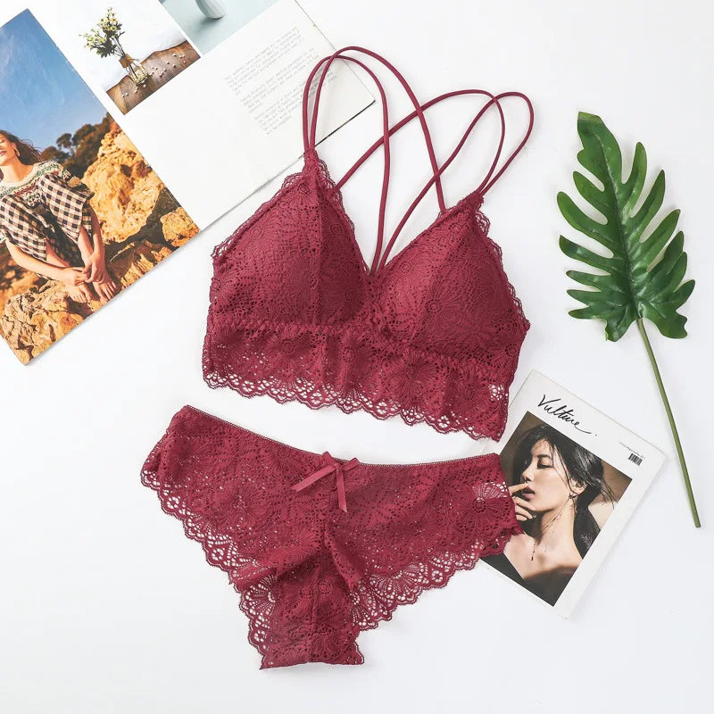 Women Lace Sexy Lingerie Set Push Up Bra Low-Rise Panties Underwear Set Sexy Wireless Bralette Comfort Breathable Brief Set