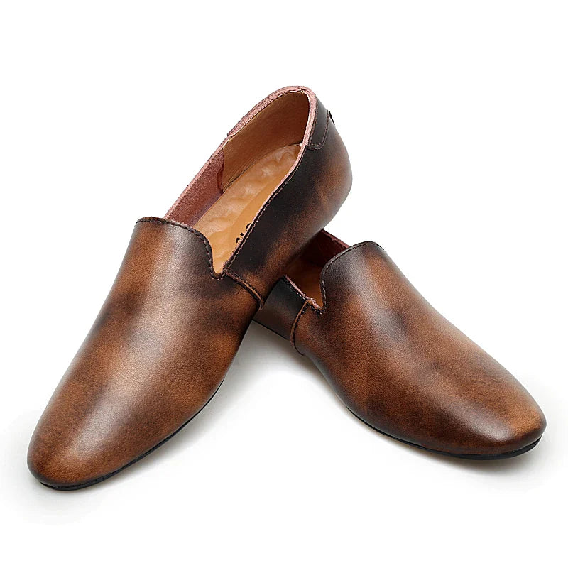 New Fashion Men Leather Flats Shoes Comfortable Man Casual Shoes Slip on Male Outdoor Walking Shoes Split Leather Driving Shoes