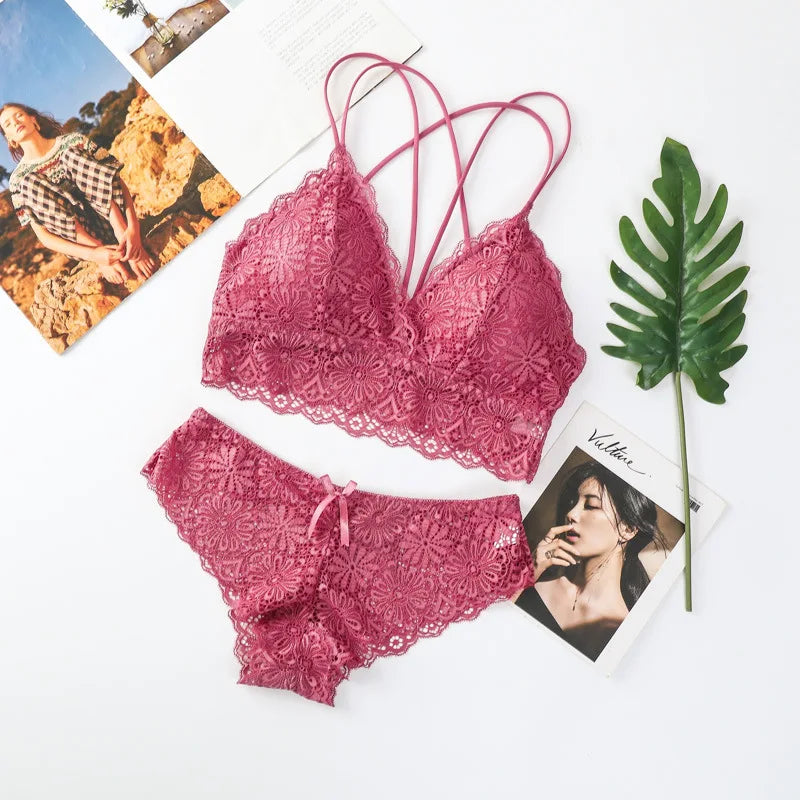 Women Lace Sexy Lingerie Set Push Up Bra Low-Rise Panties Underwear Set Sexy Wireless Bralette Comfort Breathable Brief Set