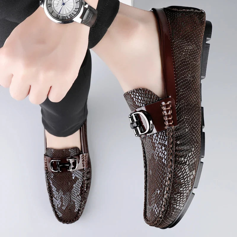 Fashion Italian Loafers Dress Shoes Men Loafers Leather Men's Business Shoes for Men Formal Mariage Wedding Shoes Trendy Flats