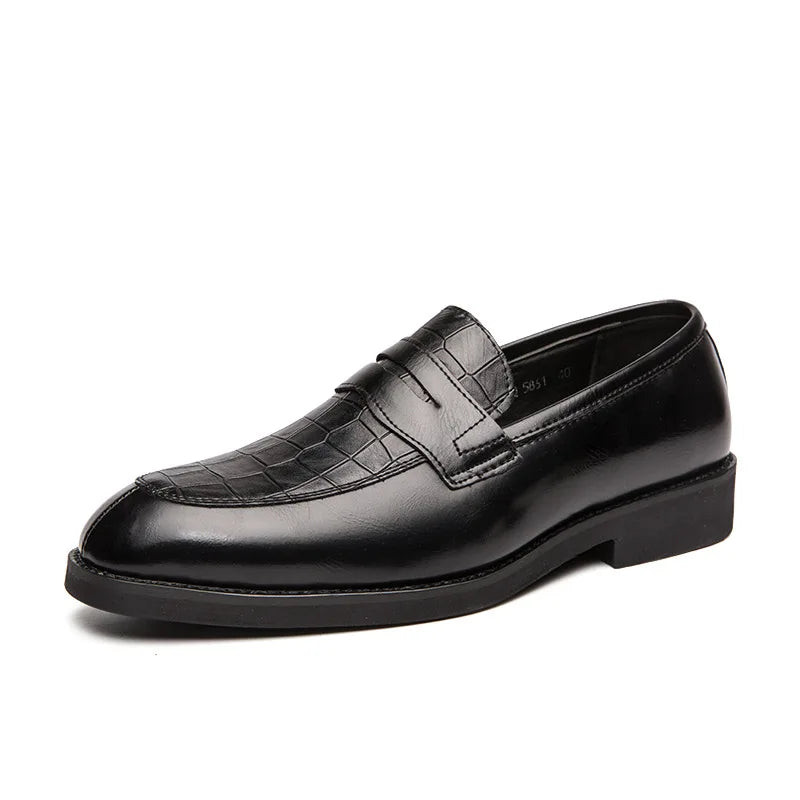 high quality leather boat shoes for men low cut point toe comfortable new 2025 autumn winter big size office shoe black brown