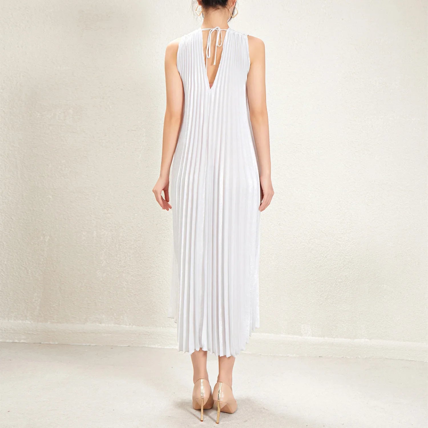 Summer Dress for Women Front and Back V-neck Solid Color Sleeveless Miyake Pleated Loose Casual Fashion Elegant Dress