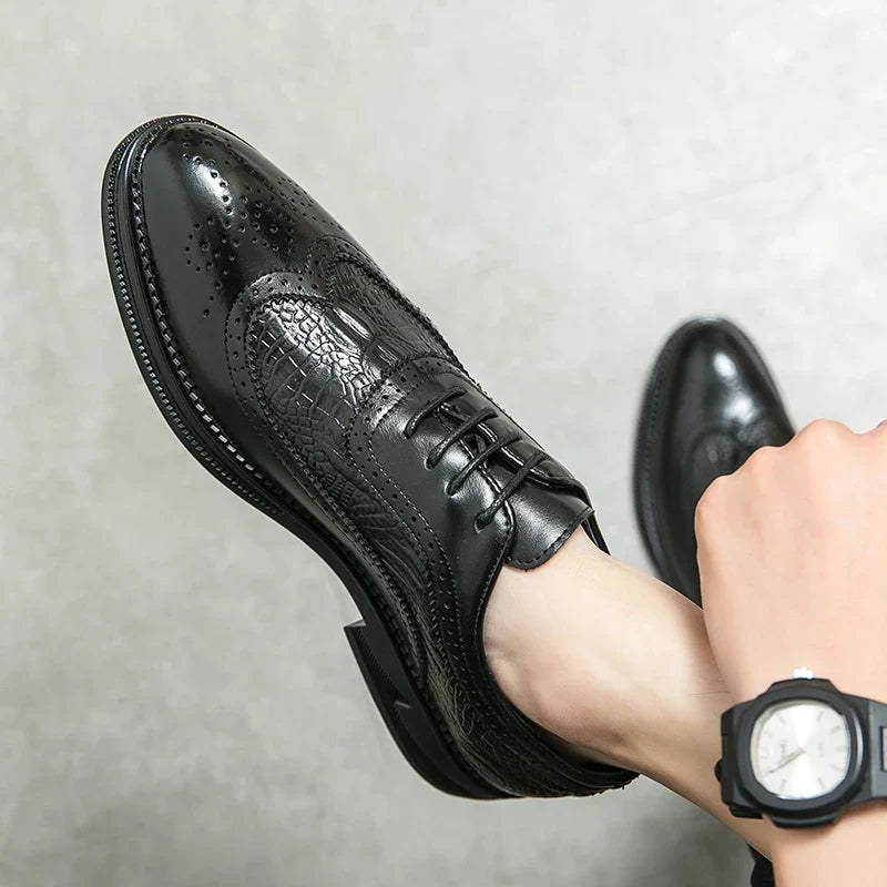 Men Suit Casual Shoes Luxury Men Brogue Dress Shoes Formal Business Leather Shoes Men Brown Wedding Italian Banquet Shoe Size 46