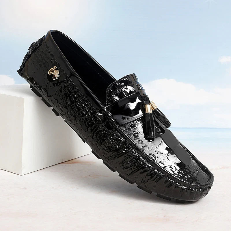 2025 New Style Handmade Tassel Loafers for Men, Breathable Trendy Light Luxury Crocodile Pattern Slip-On Casual Loafers, Unisex Driving Shoes
