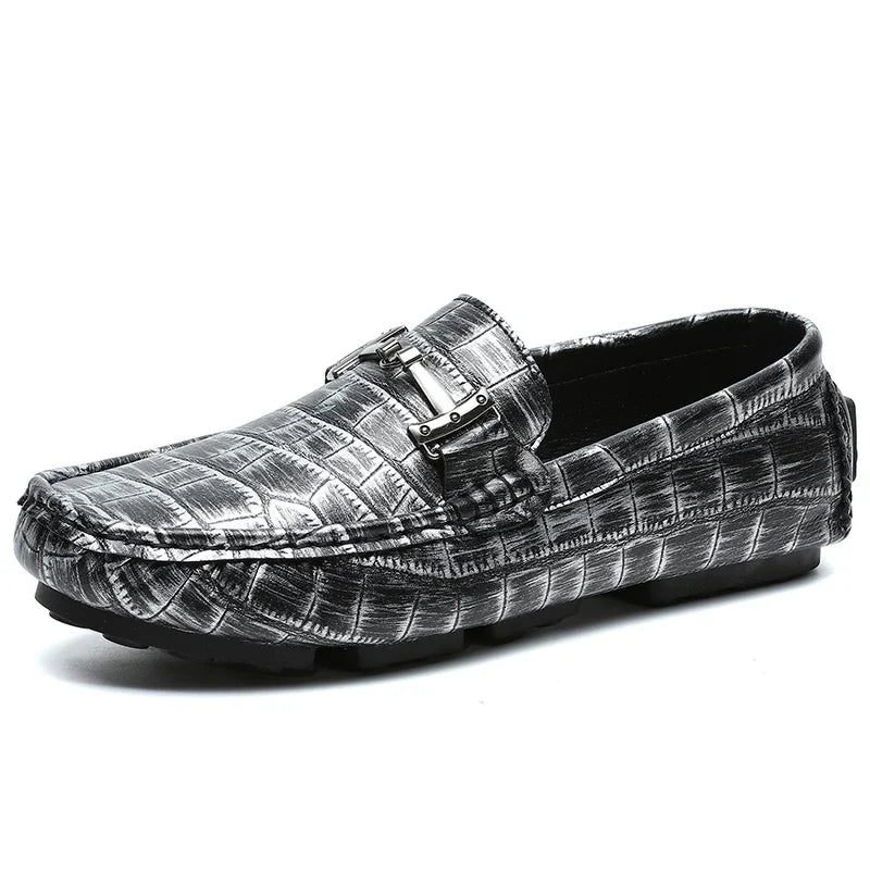 New Arrival Mens Casual Shoes Leisure Walk Male Loafers Metal Trim Adulto Driving Shoes Moccasins Soft Comfortable Slip on Flats
