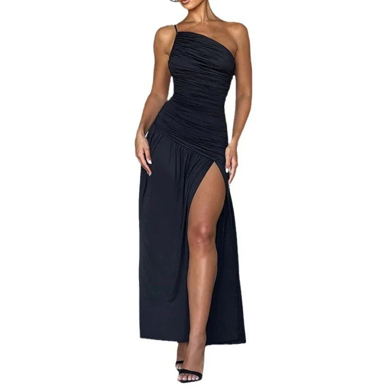 Summer 2025 New Slim-fitting Long Dress, Suspender, Slanted Shoulder, Pleated Split Fork A Pendulum Dress for Women