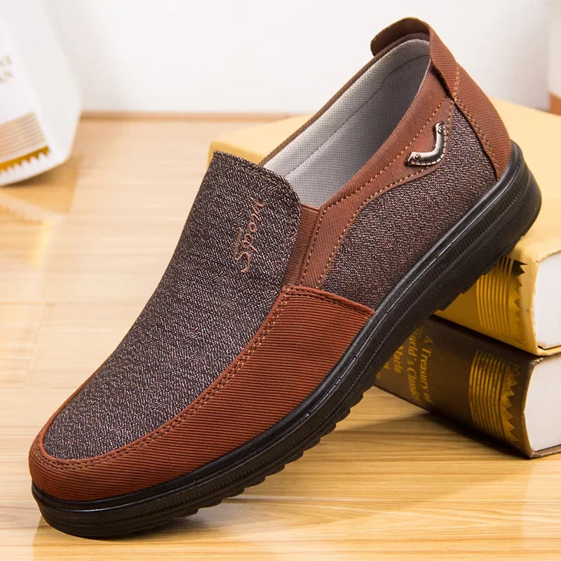 2023 Shoes Men Summer Classic Loafers Men Casual Shoes Breathable Walking Flat Sneakers Plus Size Mens Shoes for Men