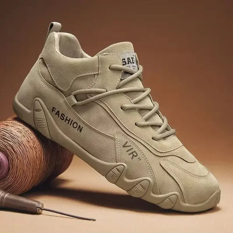 2025 new men shoes breathable non slip work shoes for male fashion sneakers outdoor walking flats skateboard sneakers