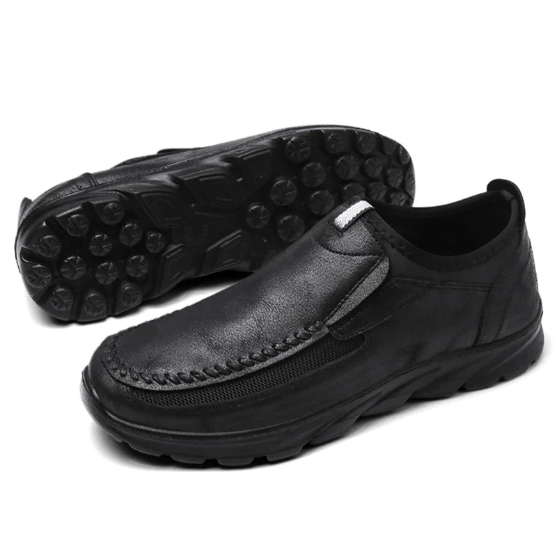 2025 Brands Fashion Men Casual Shoes Mens Loafers Moccasins Breathable Slip on Retro Driving Shoes Men Sneakers Plus Size 39-48