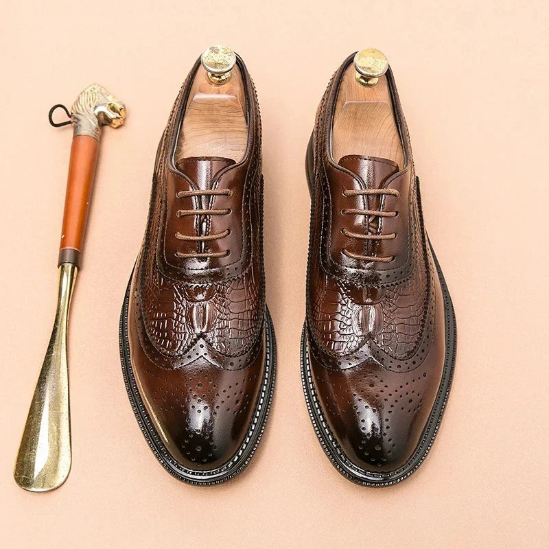 Men Suit Casual Shoes Luxury Men Brogue Dress Shoes Formal Business Leather Shoes Men Brown Wedding Italian Banquet Shoe Size 46
