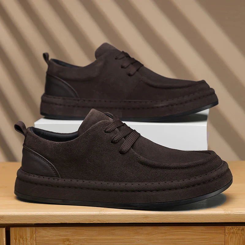 Men's Shoes Are Fashionable Brown Casual Shoes Made of Durable Suede Material Comfortable Walking Shoes Suitable for Daily Wear