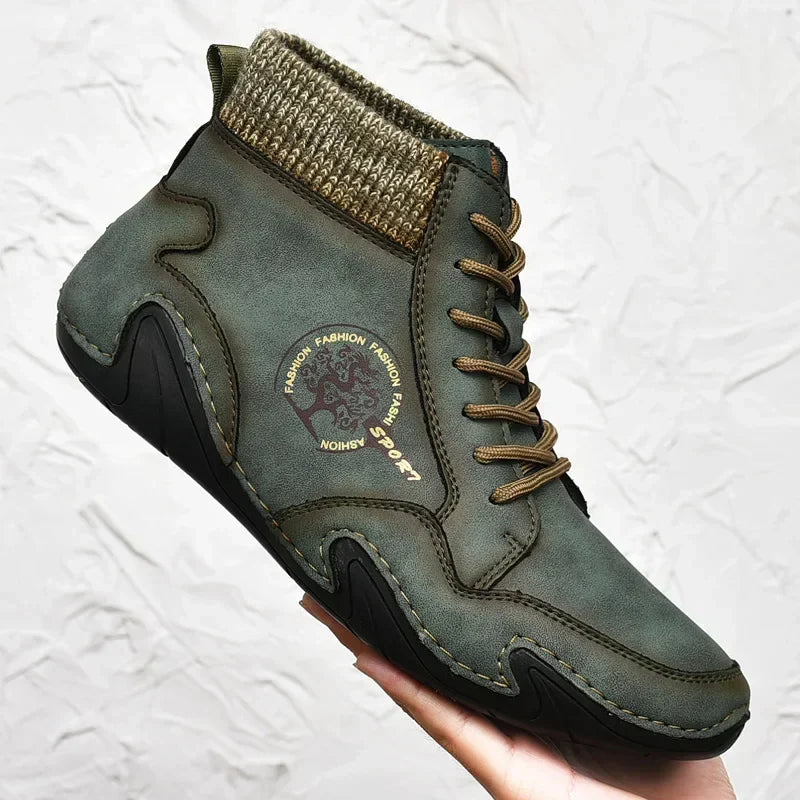 Winter Leather Men Boots with Fur Warm Snow Boots Men Comfort Casual Shoes Sneakers High Top Western Ankle Boot zapatillas male