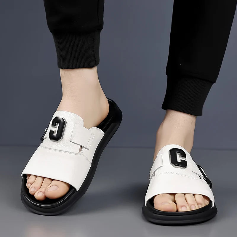 Men's Genuine Leather Non-Slip Breathable Slippers  Male Simple Soft-Soled Beach Shoes Outdoor Comfortable Walking Roman Sandals
