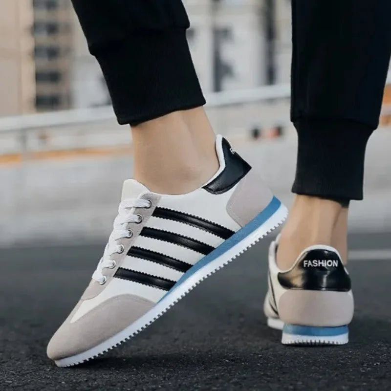 Men Shoes Fashion Outdoor Casual Shoes Luxury Tenis Training Shoes Lace Up Vulcanized Oes Comfortable Walking Flats Men Sneakers